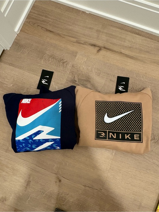 Nike Other - NWT boys Nike hoodies Size Small
